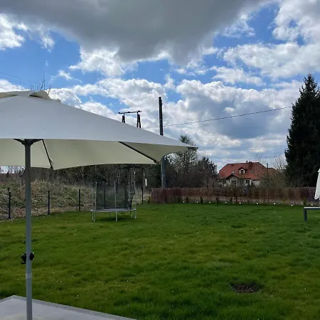 Domki U Januli Nad Jeziorem Naterskim Dom wakacyjny *